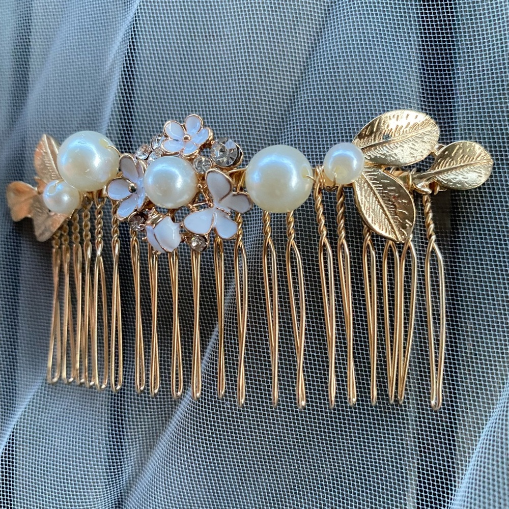 Wedding hairpiece, bridal hairpiece
